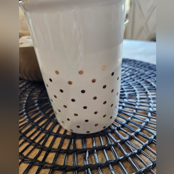 Elegant White and Gold Polka Dot Vase - Picture 4 of 11